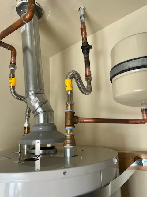 Water heater installation and plumbing repair in Venice Edgewood
